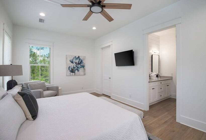 Mockingbird By Avantstay Modern Design Minutes From The Beach