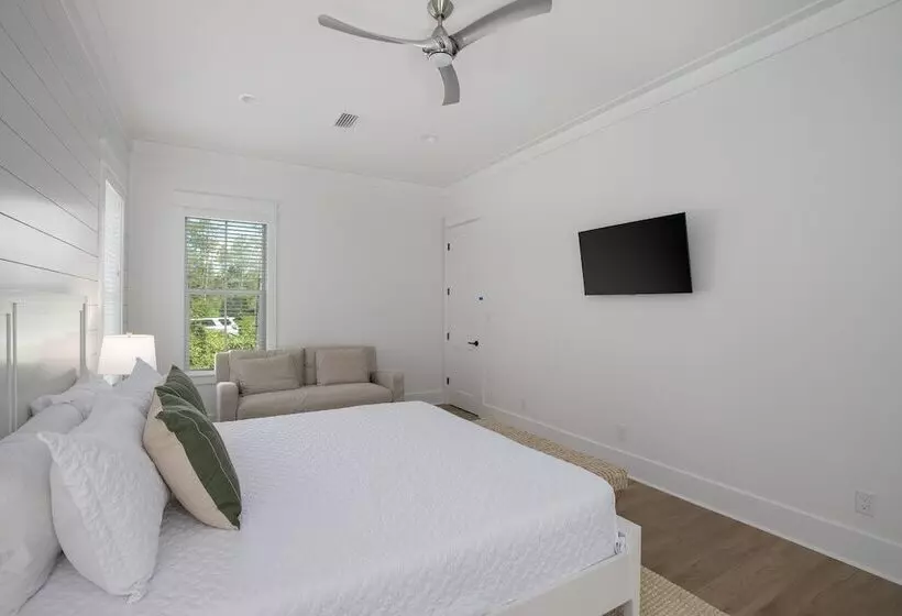 Mockingbird By Avantstay Modern Design Minutes From The Beach