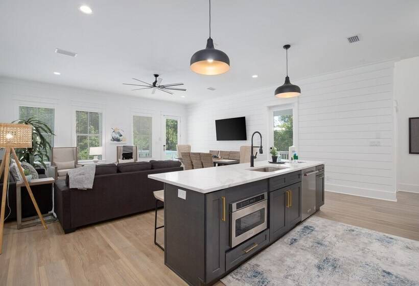 Mockingbird By Avantstay Modern Design Minutes From The Beach