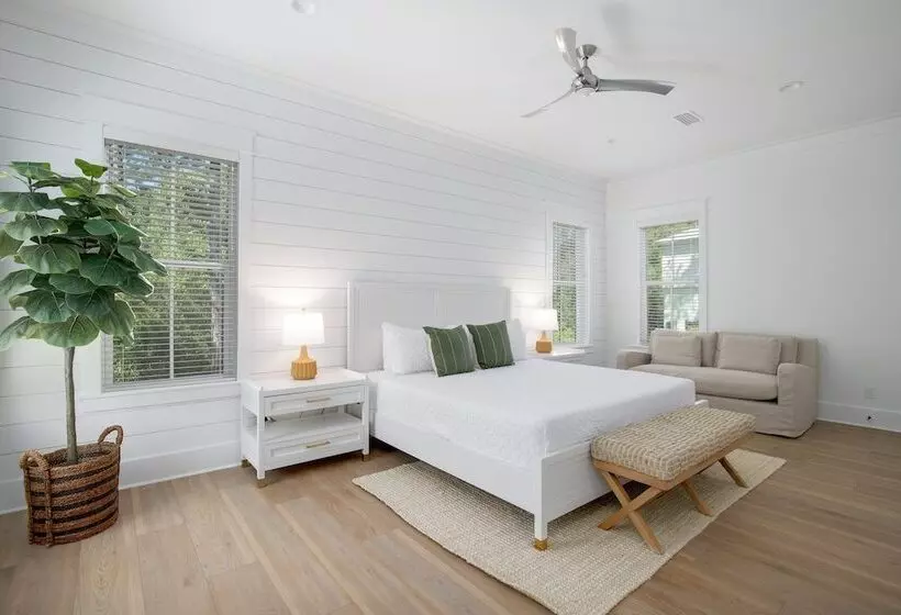 Mockingbird By Avantstay Modern Design Minutes From The Beach