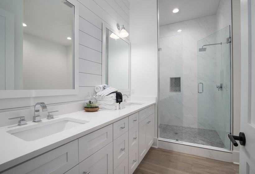 Mockingbird By Avantstay Modern Design Minutes From The Beach