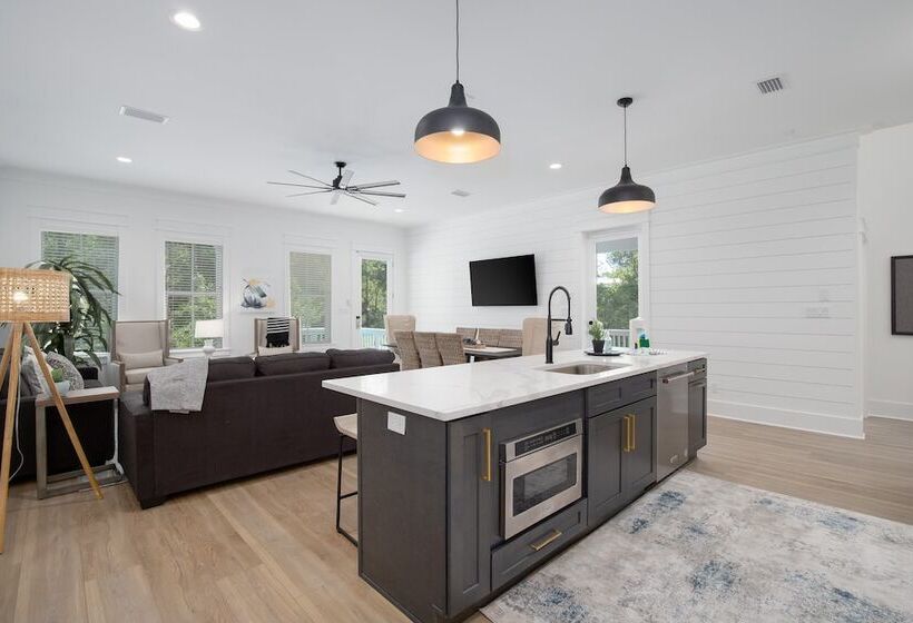 Mockingbird By Avantstay Modern Design Minutes From The Beach