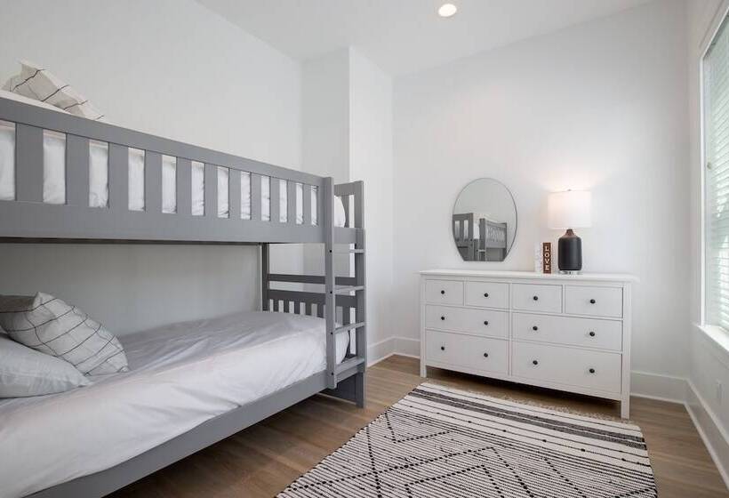 Mockingbird By Avantstay Modern Design Minutes From The Beach