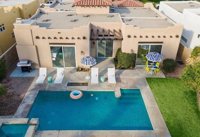 Painted Sand By Avantstayluxe Design In Coachella