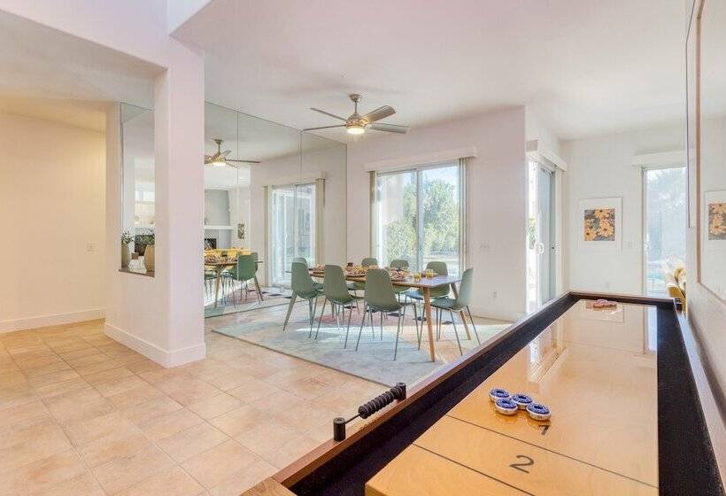 Painted Sand By Avantstayluxe Design In Coachella