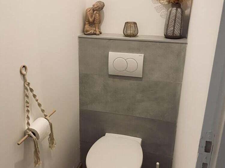 פנסיון Hors Du Temps