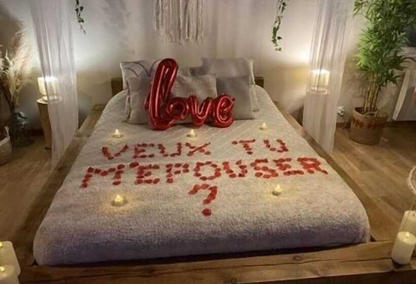 פנסיון Hors Du Temps