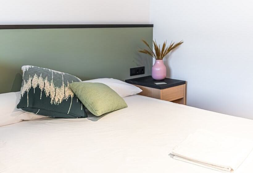 اقامتگاه Atenea Living