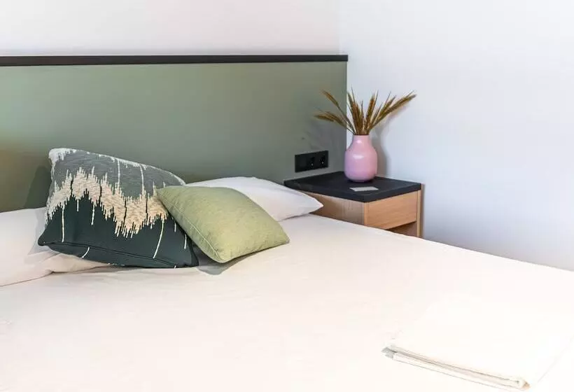 Residenssi Atenea Living