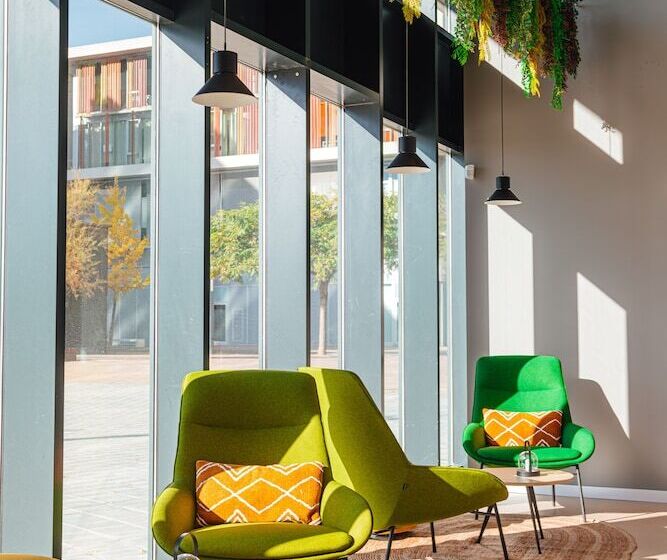 اقامتگاه Atenea Living