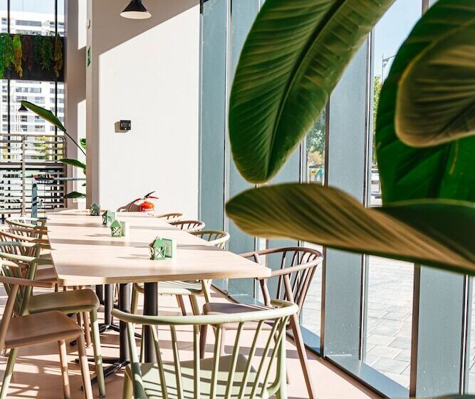 اقامتگاه Atenea Living