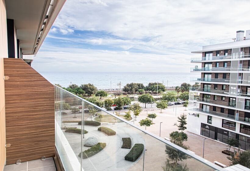 اقامتگاه Atenea Living