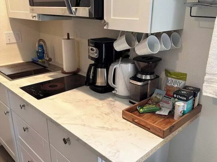 The Asbury House Guest Rentals