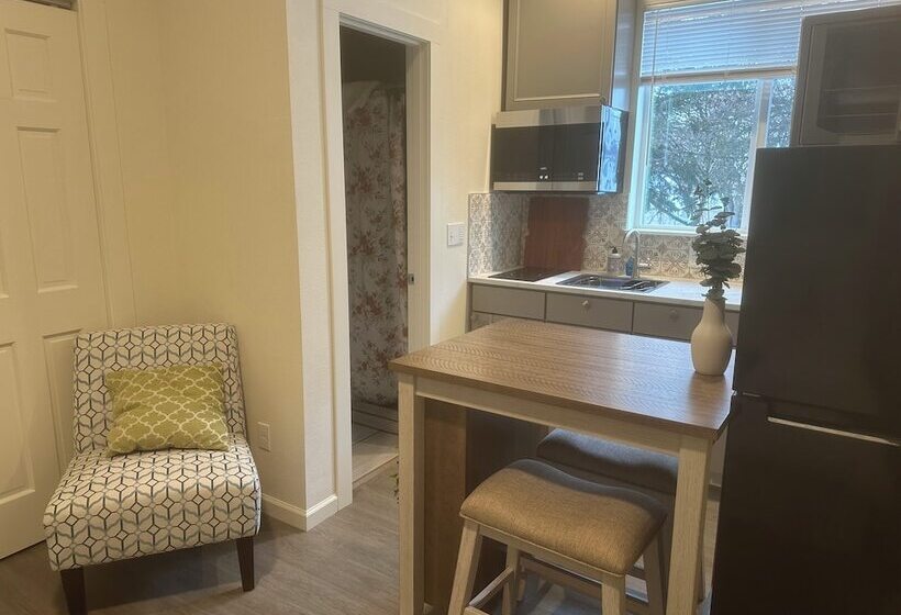 The Asbury House Guest Rentals