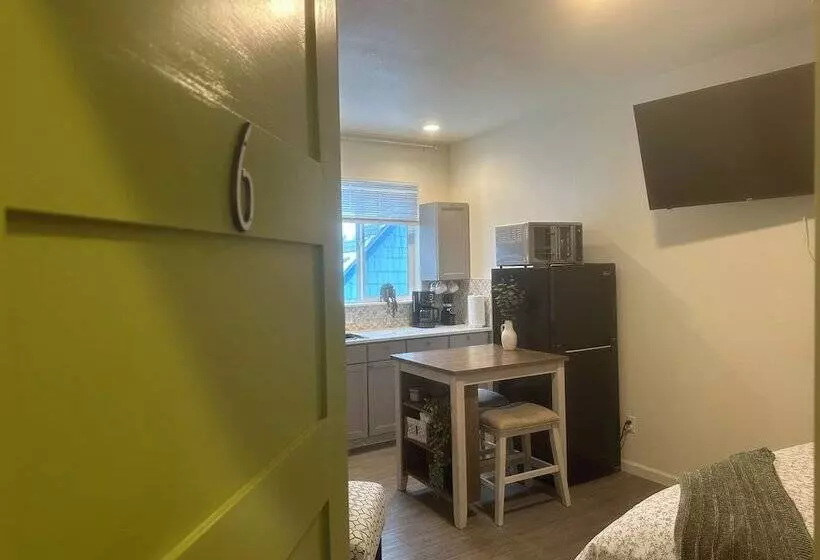 The Asbury House Guest Rentals