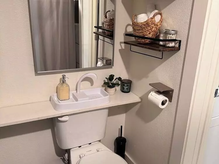 The Asbury House Guest Rentals