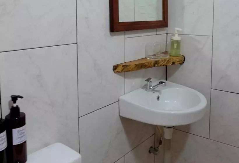 Hotelli Bamboo Cottage Langkawi