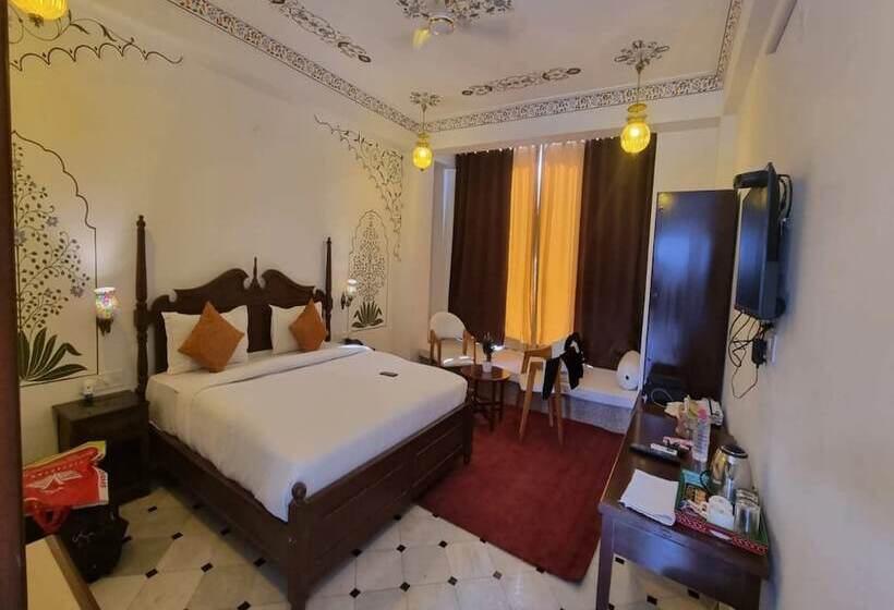 Отель Darbargarh, Udaipur