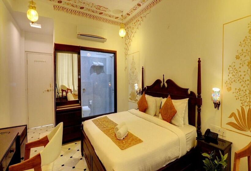 Отель Darbargarh, Udaipur