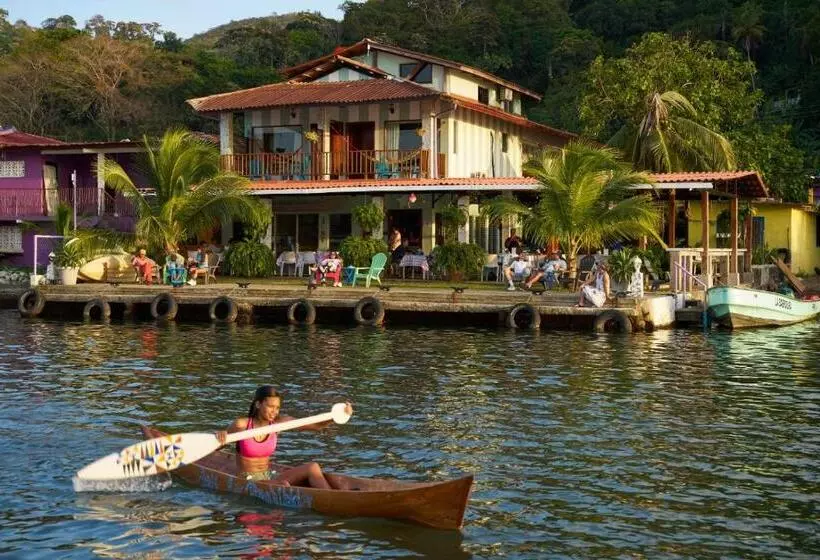 ベッドアンドブレックファースト Casa Congo & Casa Rayo Verde   Restaurante   Galeria De Arte