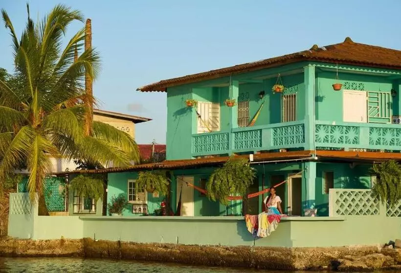 ベッドアンドブレックファースト Casa Congo & Casa Rayo Verde   Restaurante   Galeria De Arte