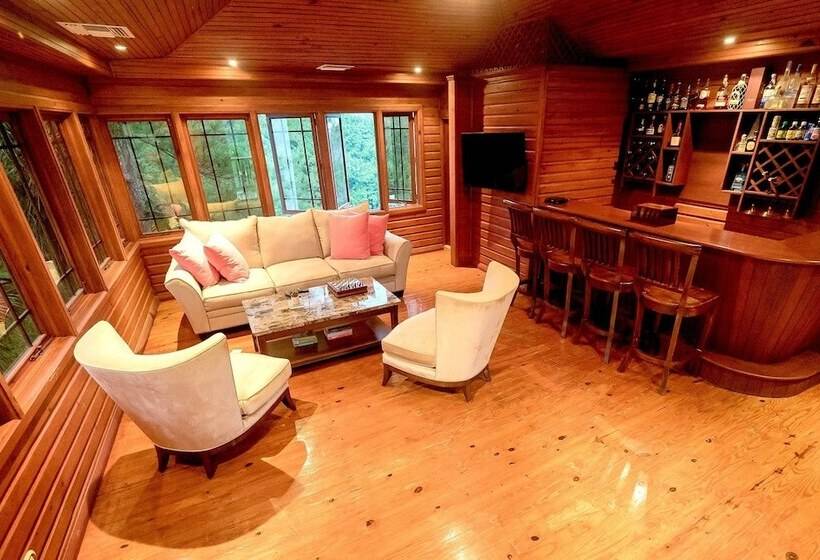 تختخواب و صبحانه Villa Celeste Estate