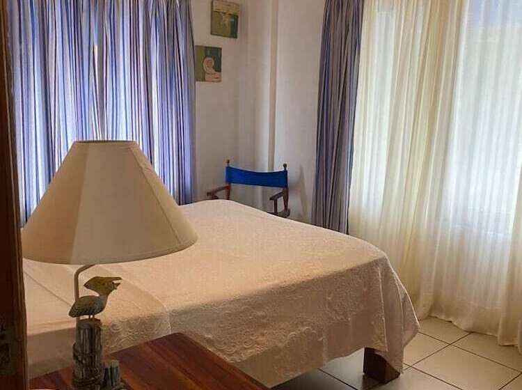 هتل Cesar Mariscos