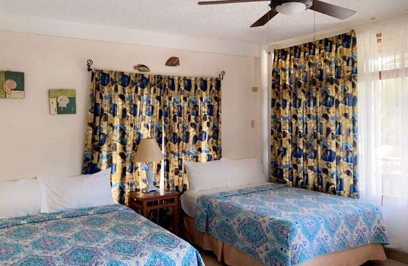 هتل Cesar Mariscos