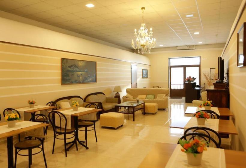 هتل Il Quadrifoglio