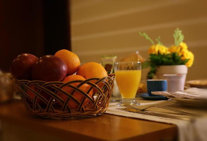 هتل Il Quadrifoglio