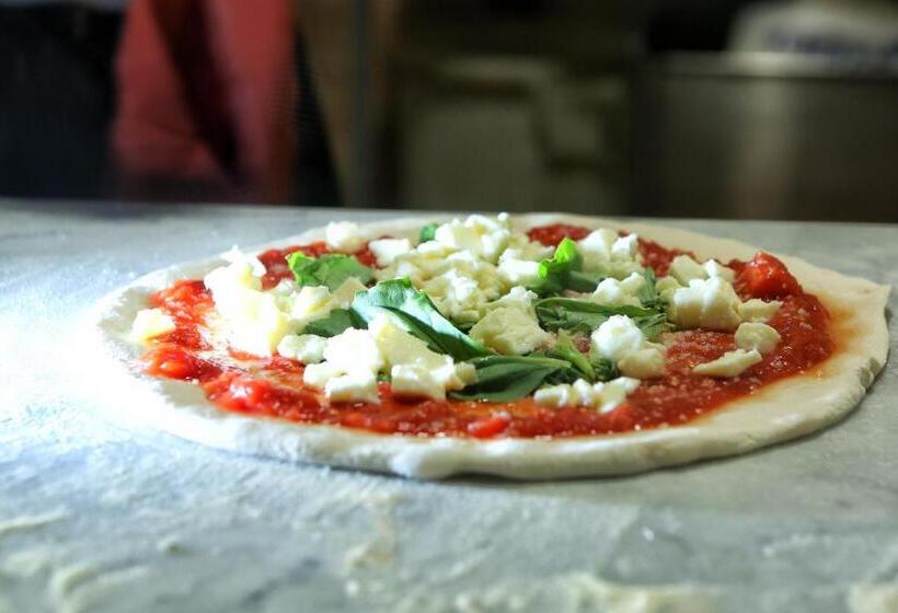 هتل Il Quadrifoglio