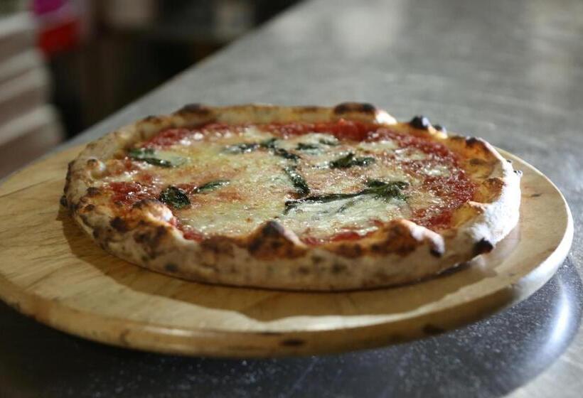 هتل Il Quadrifoglio