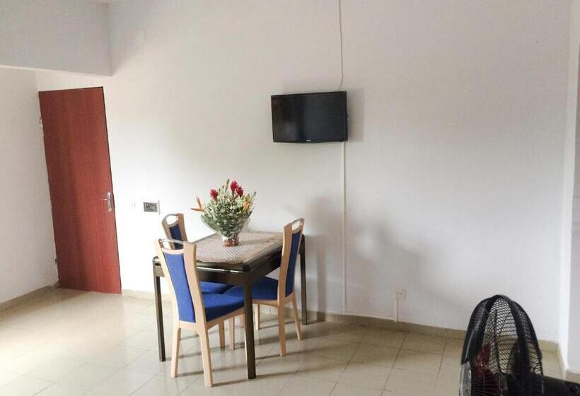 فندق Marie Antoinette Kara