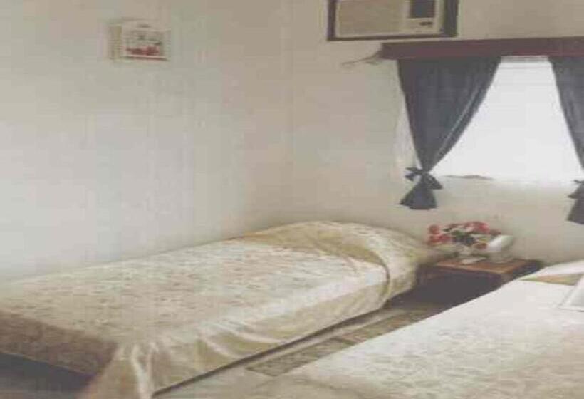 فندق Marie Antoinette Kara