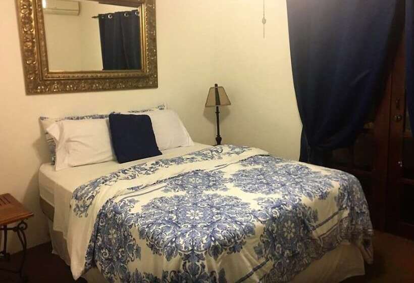 בית מלון כפרי Perla Real Inn