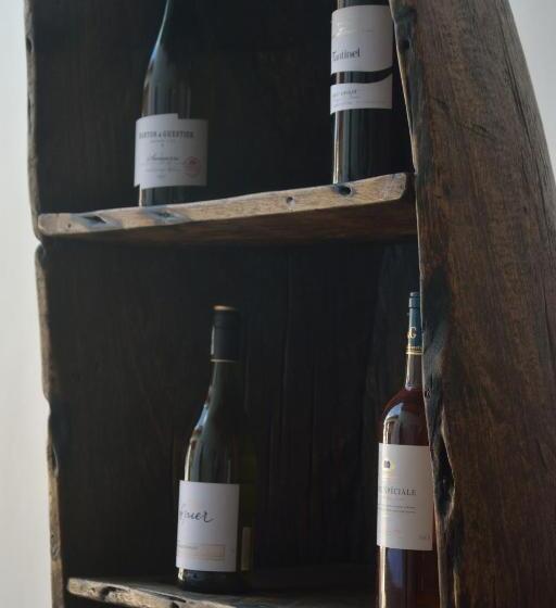 Hotell Triniti Airport