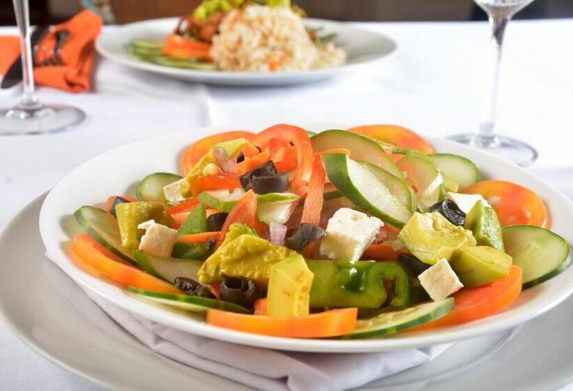 Hotell Triniti Airport