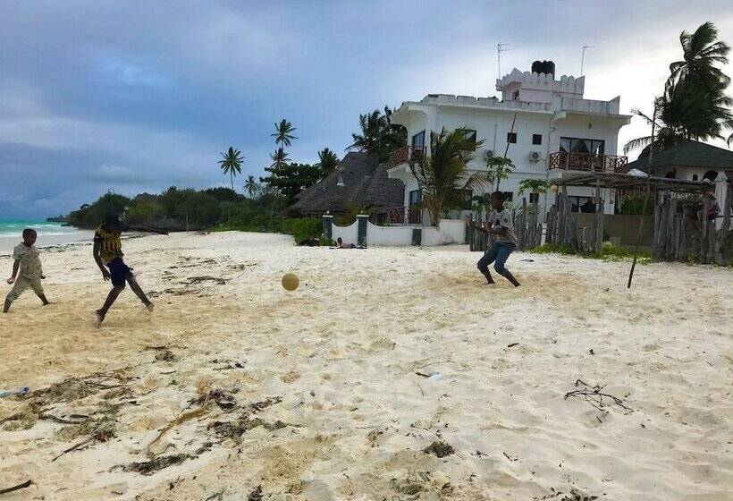 Курорт Jambiani White Sands Bungalows