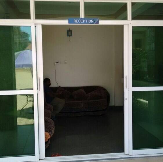 United Motel Entebbe