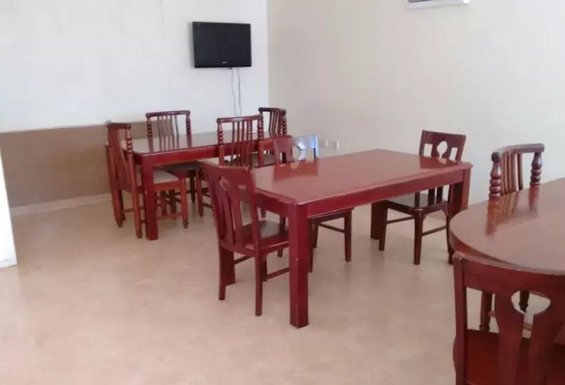 United Motel Entebbe