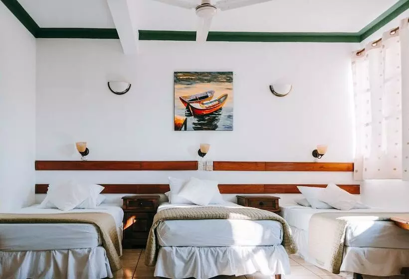 هتل Casa Amelia