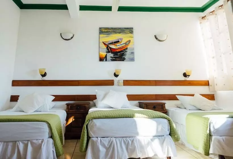هتل Casa Amelia