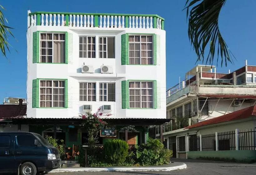 هتل Casa Amelia