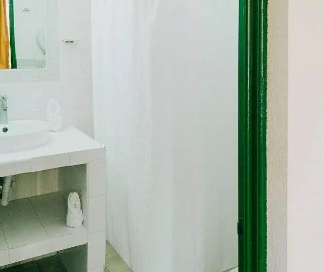 هتل Casa Amelia