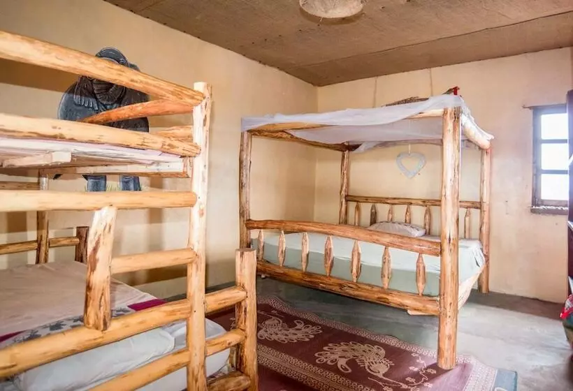 هتل We4kenya Guesthouses And Farm