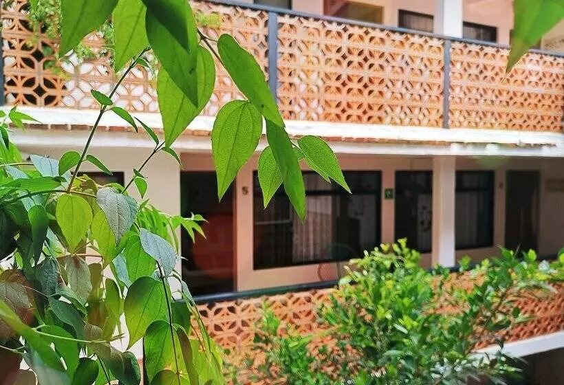 Santa Josefita Bed & Breakfast