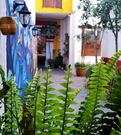 Santa Josefita Bed & Breakfast