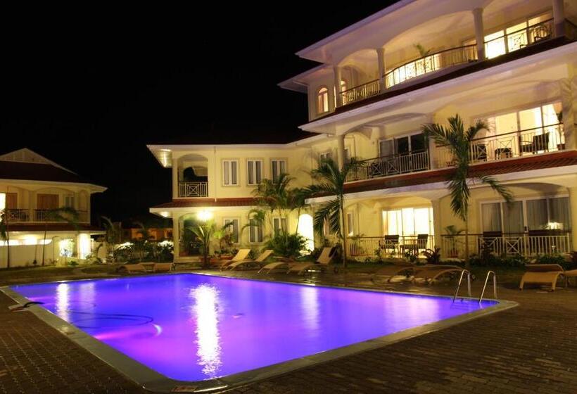 هتل Marie Laure Suites