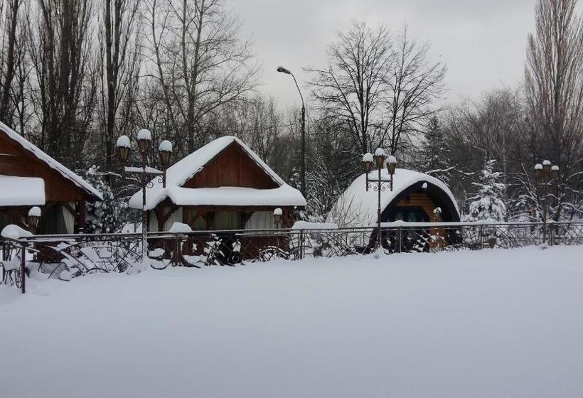 مبيت وإفطار Charivna Taistra