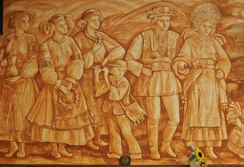 مبيت وإفطار Charivna Taistra